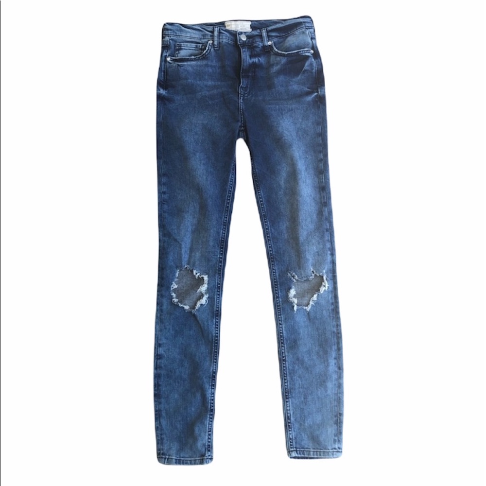 Free People distressed skinny jeans size28